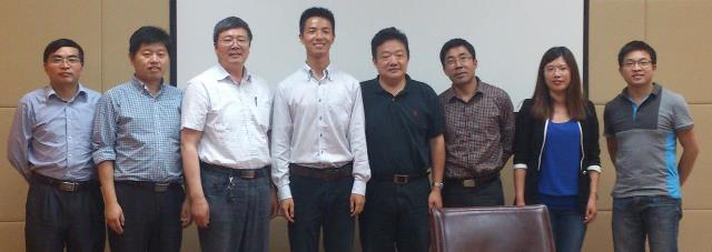 5月22日，祝贺顾凯同学顺利通过博士论文答辩 2.jpg