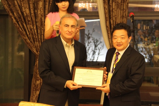 10月13日,祝贺4th OSMG-2012多位参会代表获得最佳贡献和最佳论文奖1.jpg 10月13日,祝贺4th OSMG-2012多位参会代表获得最佳贡献和最佳论文奖1.jpg