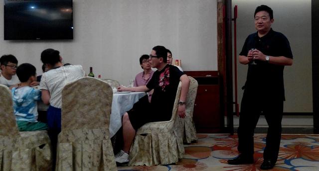6月6日，2014届ACEI毕业生谢师宴会在南大和园宾馆举行1.jpg